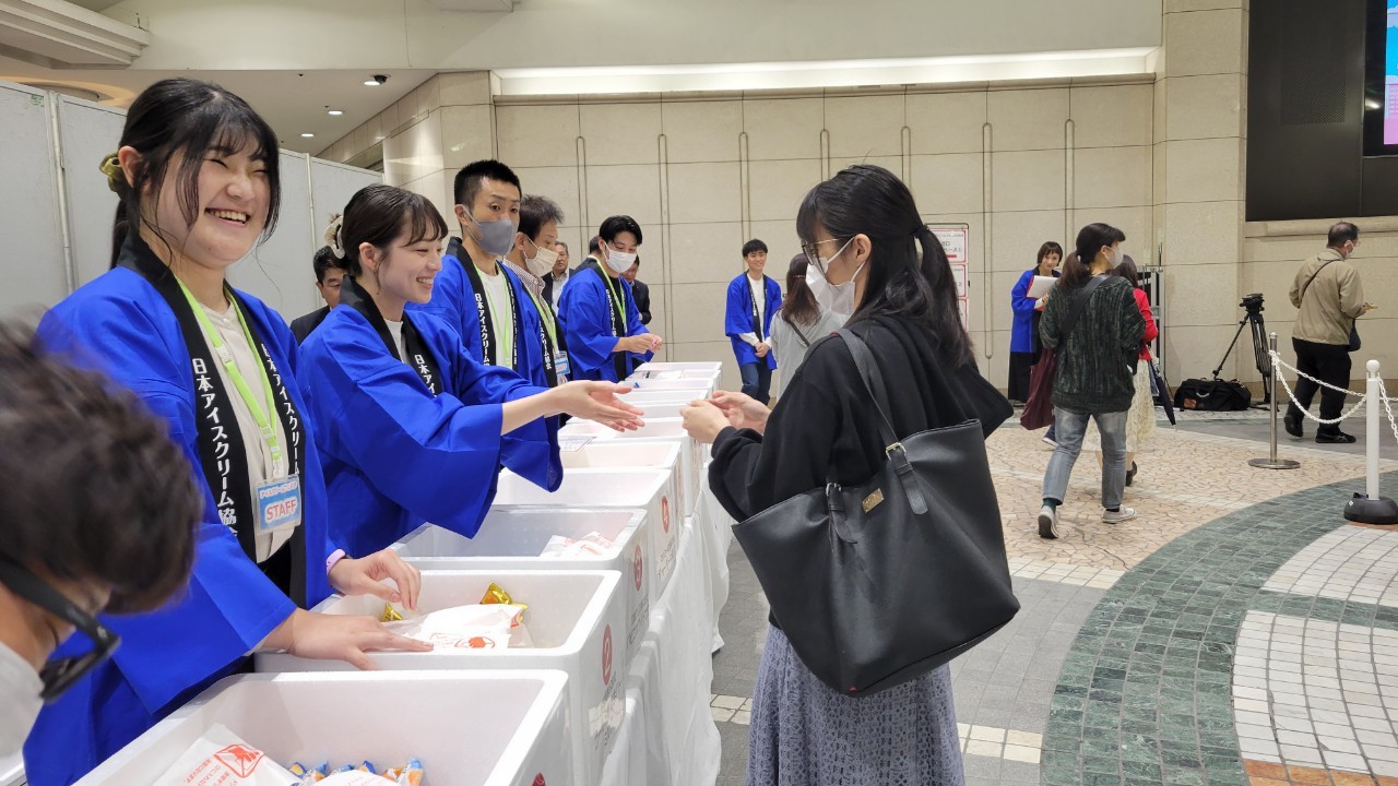 開始前から昨年以上の方にご来場いただき、たくさんの笑顔をいただきました。