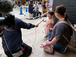 アイスクリーム王子の登場や抽選くじ、フォトパネルなど、楽しい企画を実施しました。